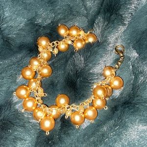 Goldstone beaded pearl bracelet and pierced earrings set